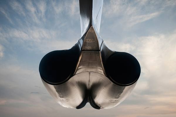 Photograph Robb Scharetg B52 Engine on One Eyeland